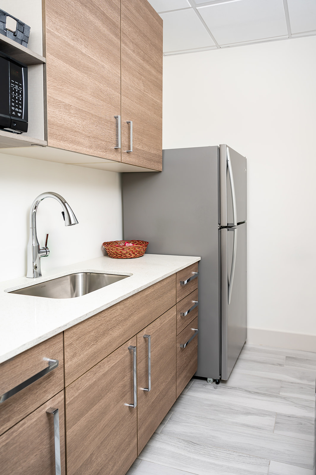 Commercial Renovation - Grand Pavilion Property Manager's Office (6)