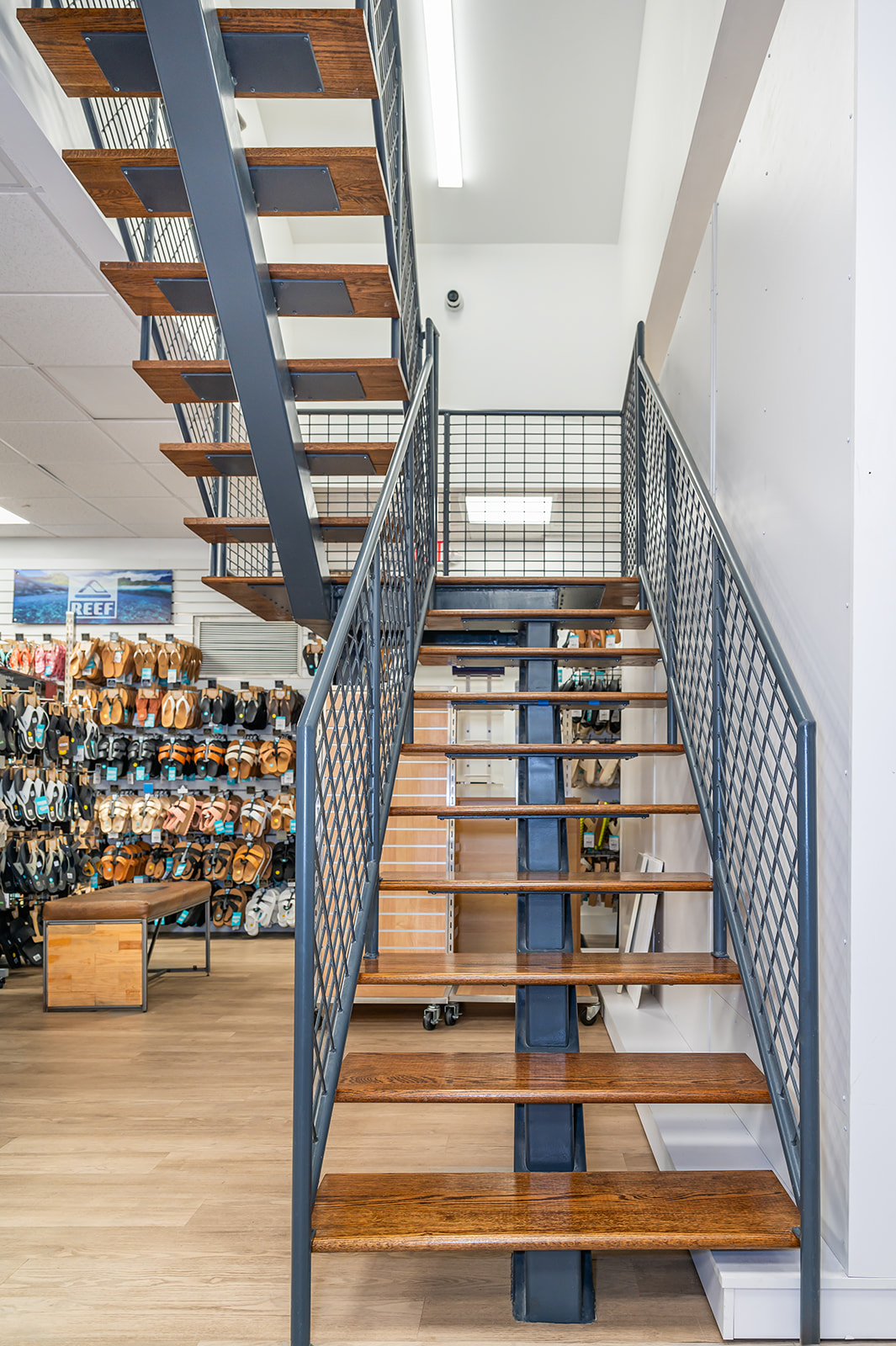 Commercial Renovation - Divers Supply (3)